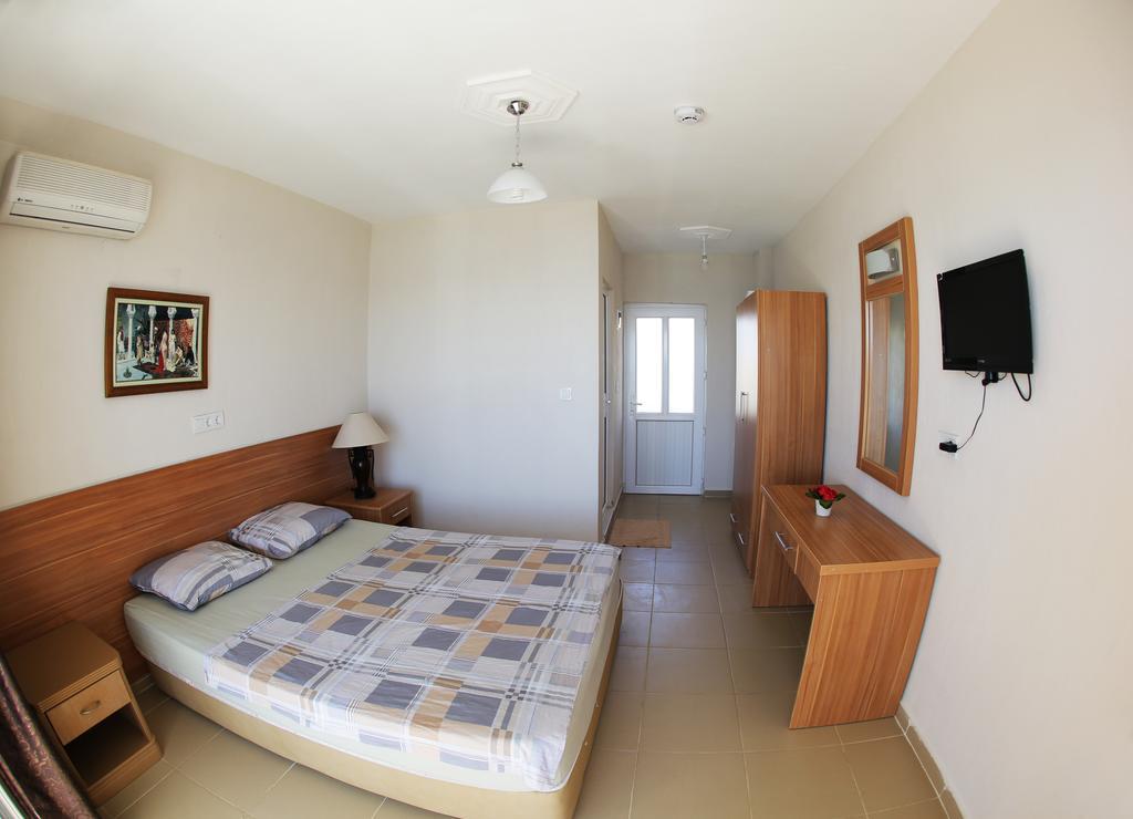 Mavi Cennet Camping Caravan Kizilot Room photo