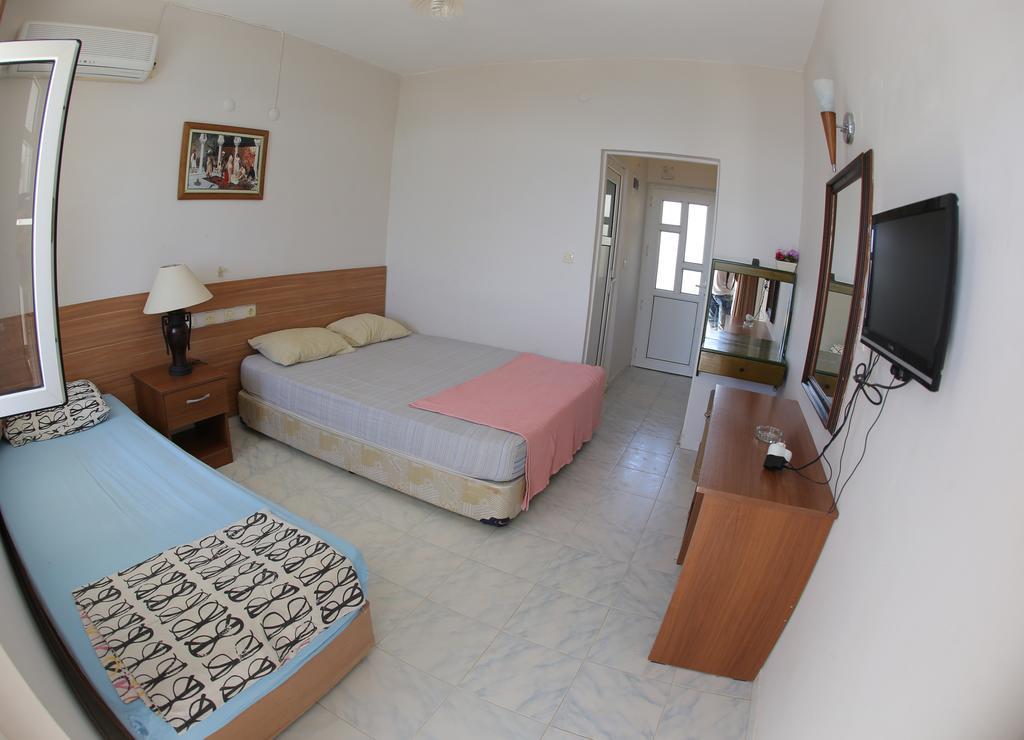 Mavi Cennet Camping Caravan Kizilot Exterior photo