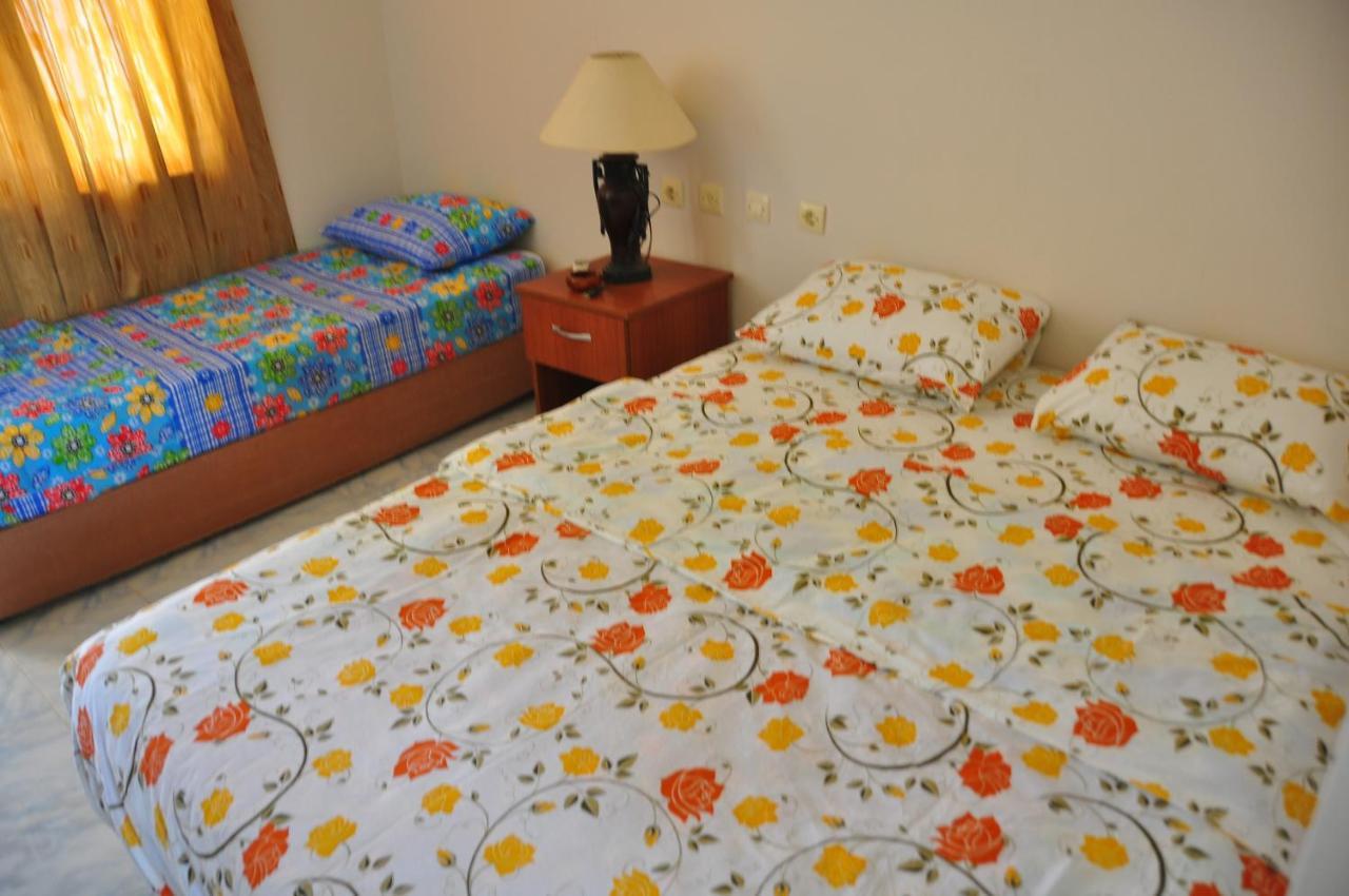 Mavi Cennet Camping Caravan Kizilot Exterior photo